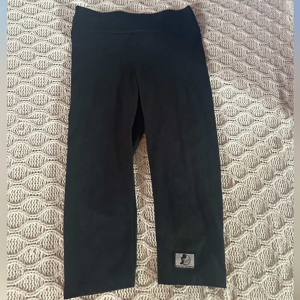 Black Cropped Leggings by Celestial Bodiez